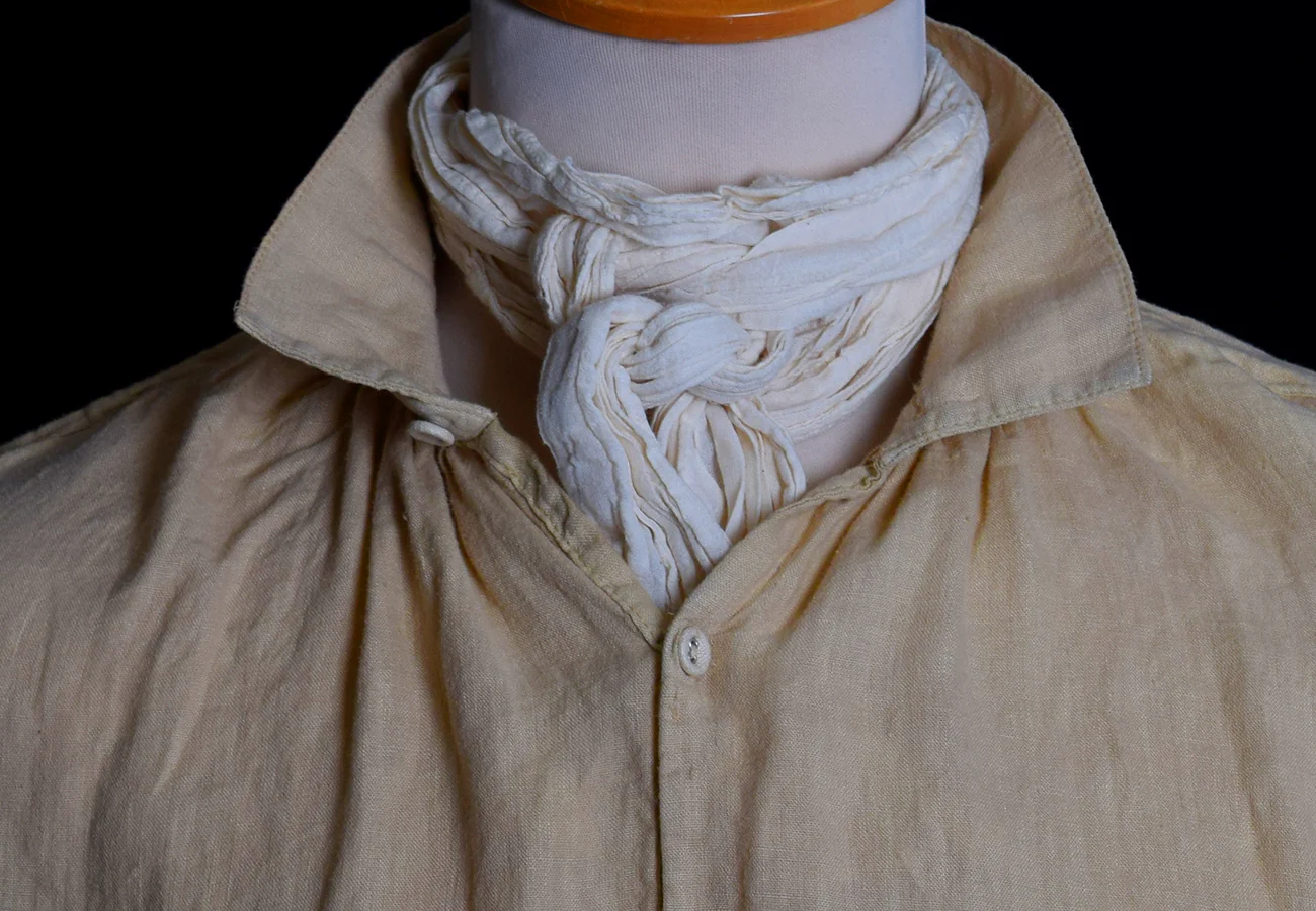 Broken Down C18th Linen Shirt (SH120B) - Image 15