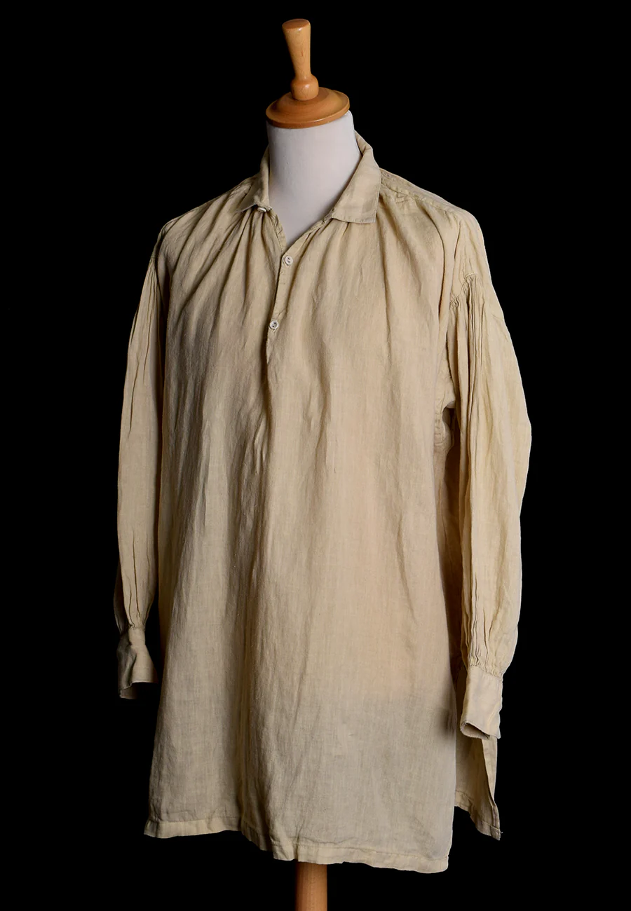 Broken Down C18th Linen Shirt (SH120B) - Image 3