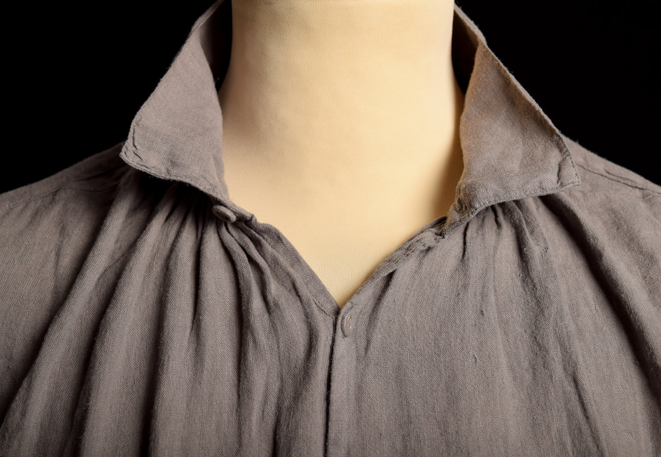 Broken Down C18th Linen Shirt (SH120B) - Image 9
