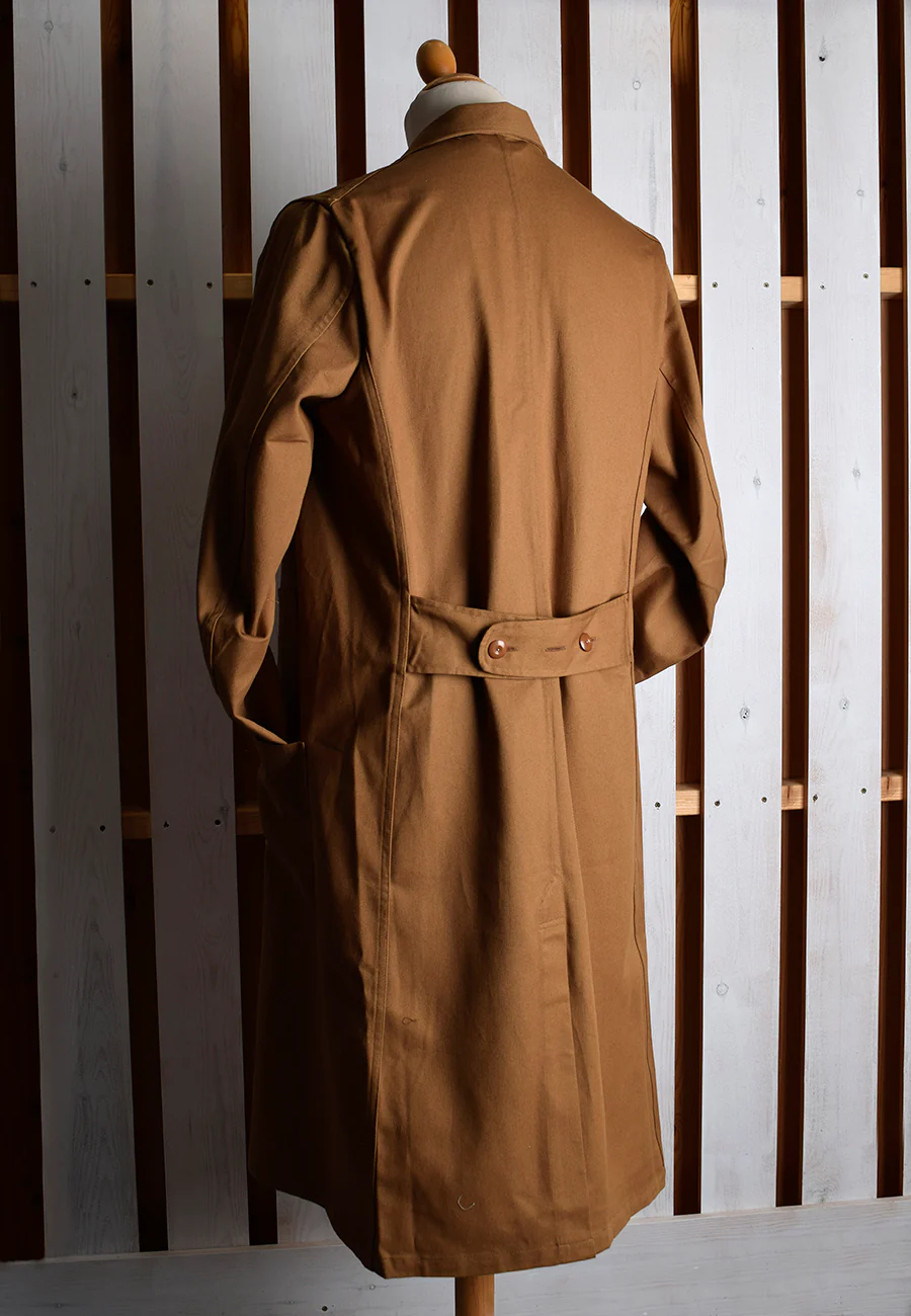 Brown Shop Coat (JA116) - Image 2