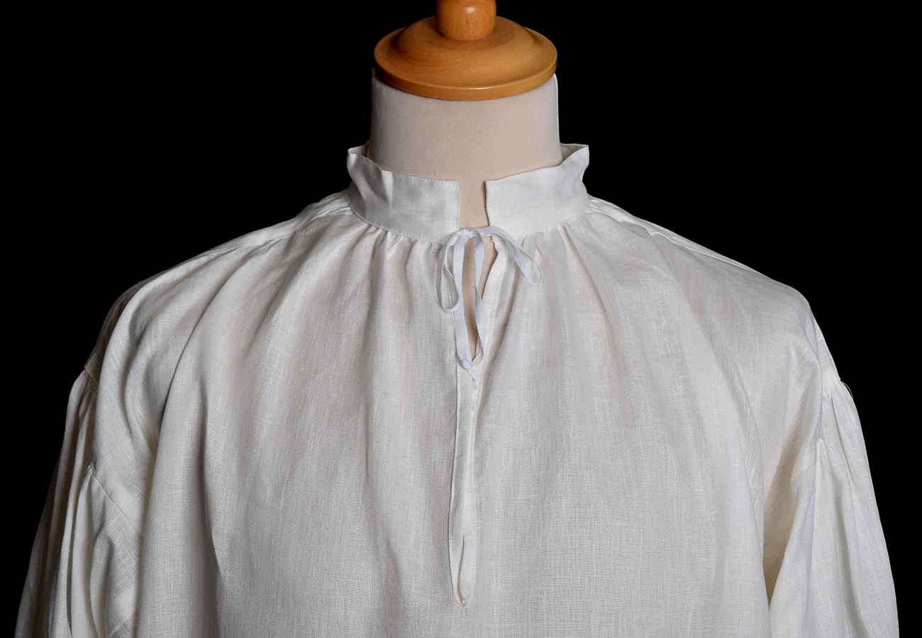 C16th Linen Shirt (SH101) - Image 4