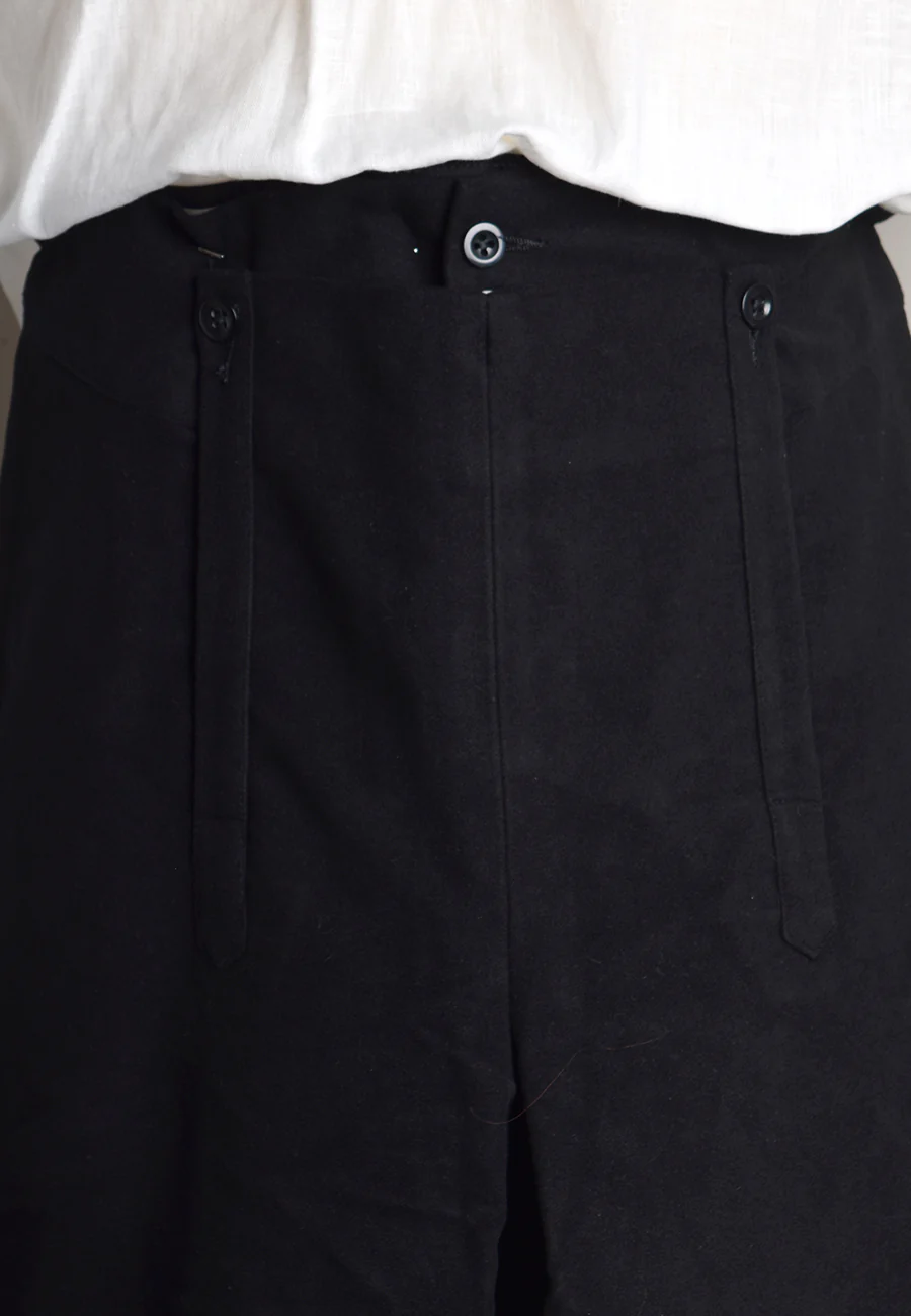 C18th Formal Knee Black and White Breeches (TR210) - Image 4