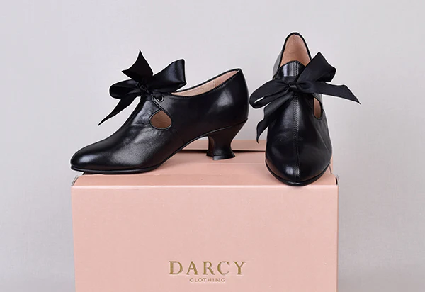 Eighteenth Century Ladies Tongue and Tie Leather Shoes Black (SP1800) - Image 13