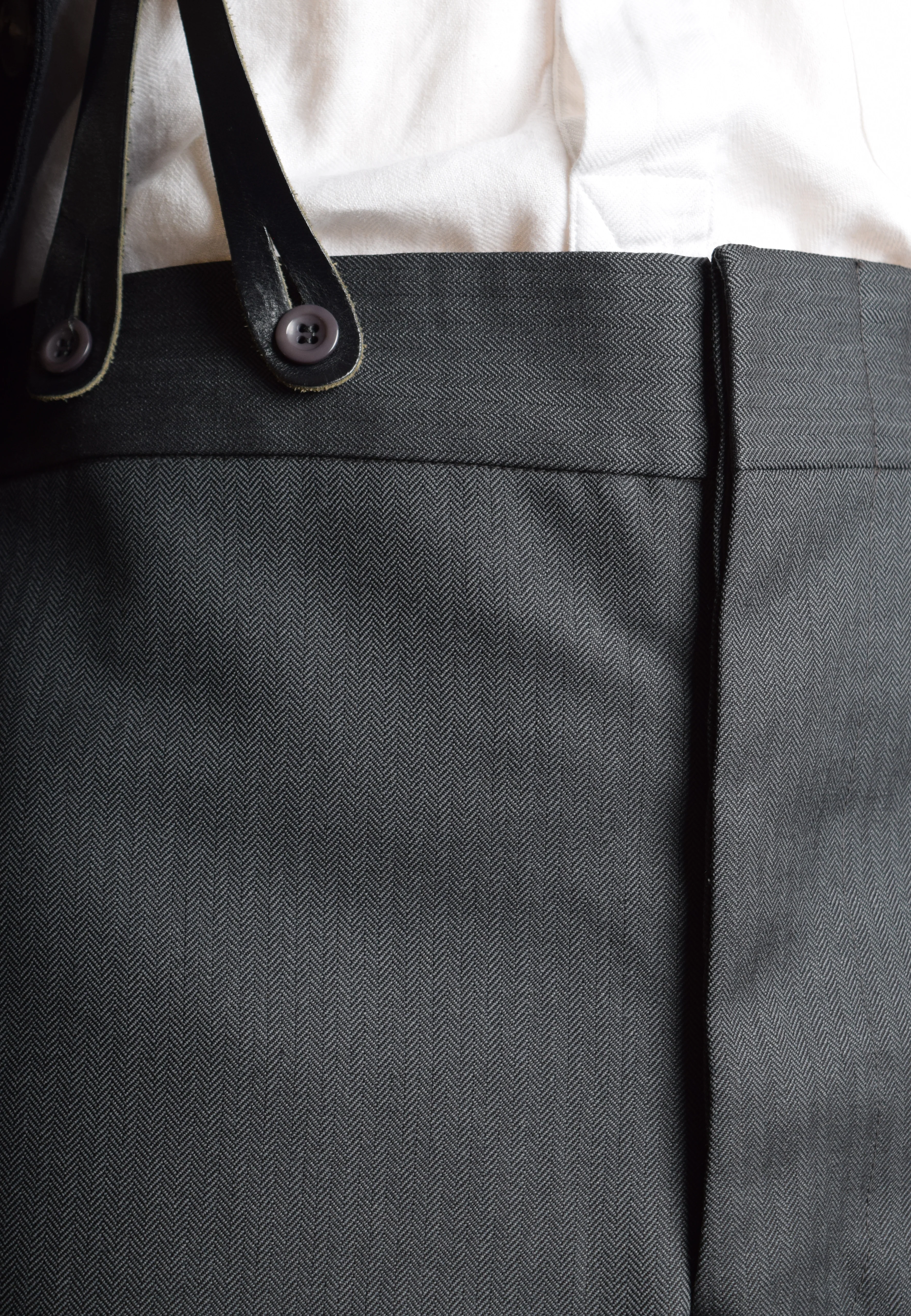 Limited Edition Grey Herringbone Wool Trousers (TR370) - Image 4