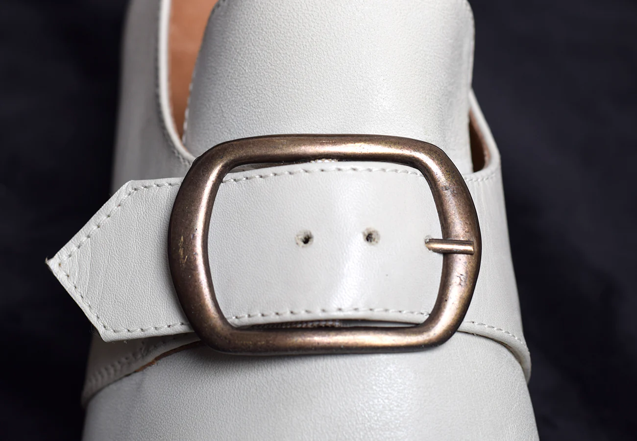Men's C18th Buckle Shoes Stone (SPM1750W) - Image 5