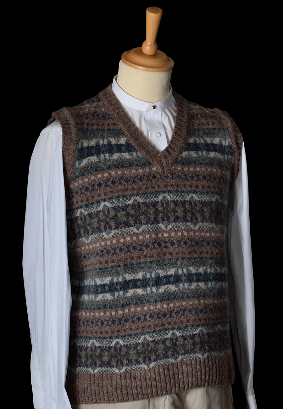 Shetland Wool Fair Isle Slipover (KN145) - Image 4